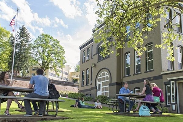 thumbnail Students outside