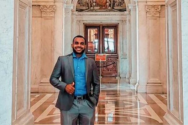 Papuan Alum Korwa Wanimbo Secures Coveted D.C. Internship