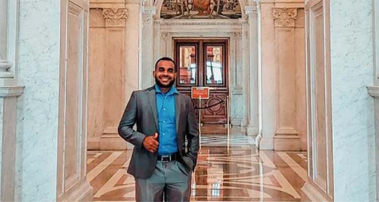 Papuan Alum Korwa Wanimbo Secures Coveted D.C. Internship