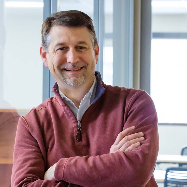 Portrait of Dr. Matt Lucas, 2025 Distinguished Alumni Award winner